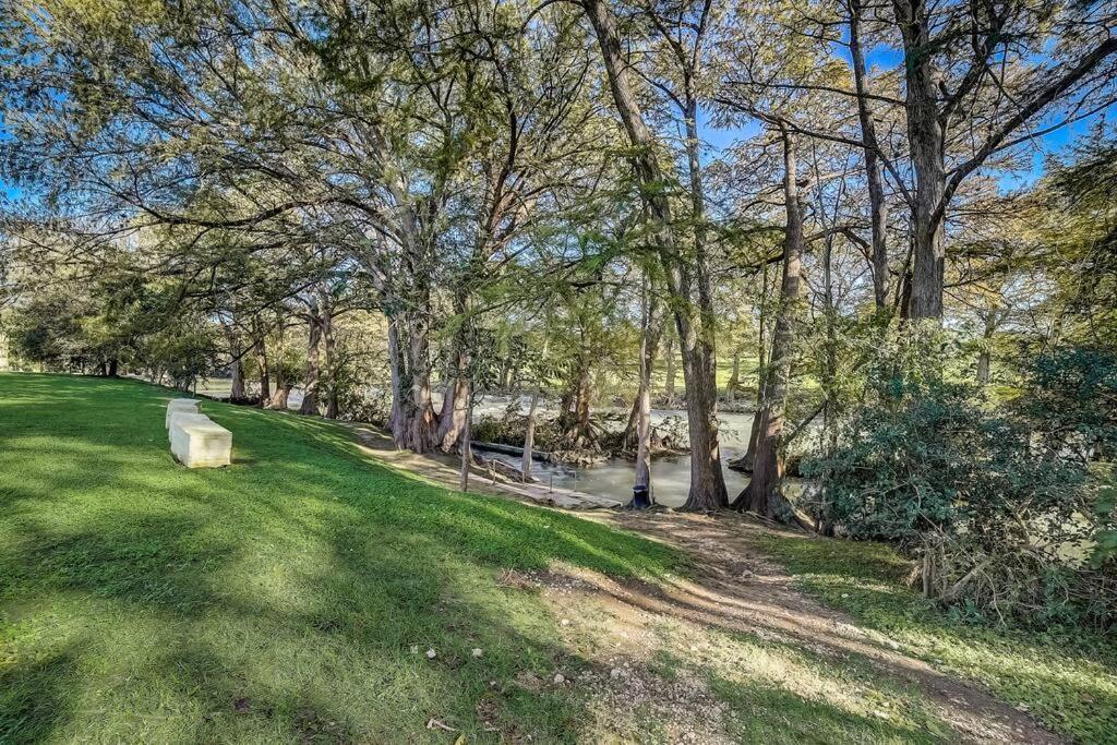 Appartement Walk To Schlitterbahn, River Access & Pets Ok