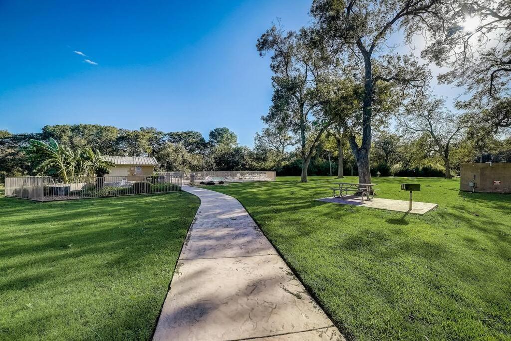 Appartement Walk To Schlitterbahn, River Access & Pets Ok New Braunfels